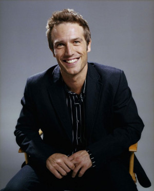 Michael Vartan. Incredibly gorgeous in one of my favorite movies ...