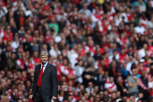 LONDON ENGLAND SEPTEMBER 29 Arsenal s Arsene Wenger looks on