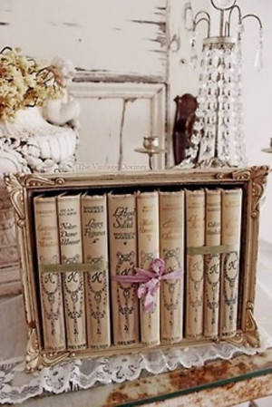 25 Ideas for Shelves Decoration with Books Creating Beautiful Displays