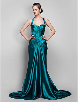 vestido de xv con accesorios color azul jade con
