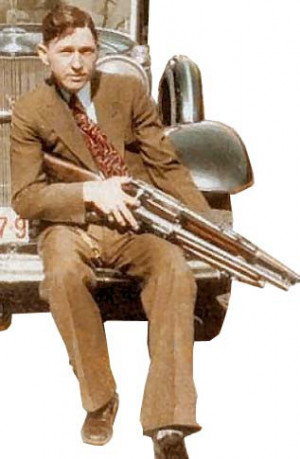 1909 clyde barrow bank robber bonnie clyde fame