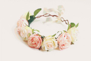 HOW TO MAKE FLOWER CROWN
