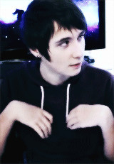 ... thaey are all in sync im gonna cry i feel violated yes i know his