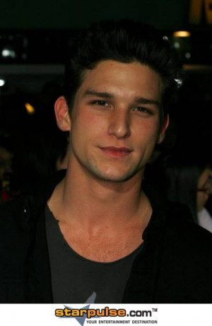Daren Kagasoff And Shailene