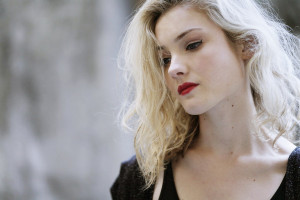 Skyler Samuels Red Lipstick #03182, Pictures, Photos, HD Wallpapers