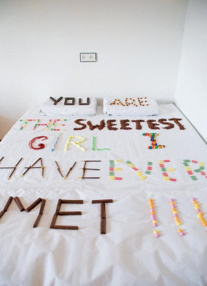 Would actually die if a guy did this for me (: