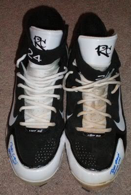 MLB Feet - 2010 Baseball Cleats/Gloves/Etc.**