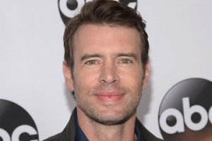 Scott Foley 2015 Pictures