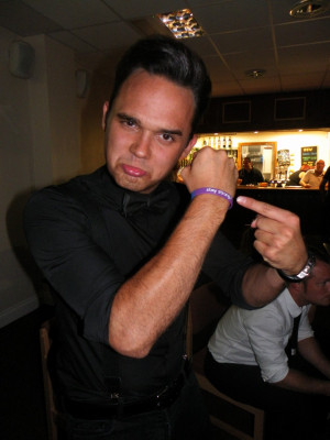 Gareth Gates supports Stay Strong :)