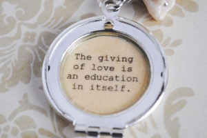 Eleanor Roosevelt Quote - Women's Necklace - graduation gift - The ...
