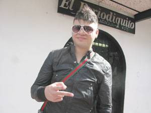 Las Ltimas Impresiones De Farruko En Una Firma Aut Grafos