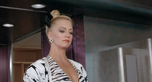 to receive goldie hawn filme overboard e-mails