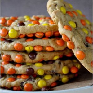 Reese’s Pieces Peanut Butter Monster Cookies Recipe