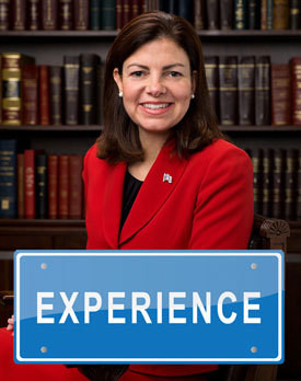 Ayotte criticized by lack of experience by prominent GOP leaders