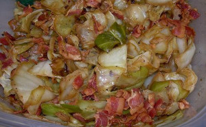 Fried Cabbage with Bacon, Onion & Garlic (S)