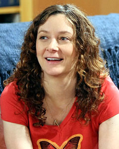 Sara Gilbert stars as Leslie Winkle, a physicist that works at the ...