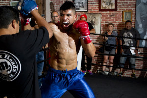 Victor Ortiz vs Josesito Lopez: Photos and Quotes From the Fighters