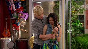 Note: There weren't a lot of Auslly moments since this episode is not ...