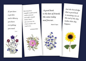 Set of 4 pressed flower bookmarks - Quotes for readers and book lovers