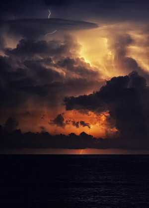 ... storm lightning uploaded sunset sunrise flickr thunder horizon flash