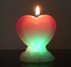 Single Heart : Vanilla Scented: Burning Time 14 Hours : Candle ...