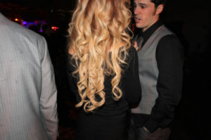 blonde, curls, girl, hair, long hair - image #183135 on Favim.com