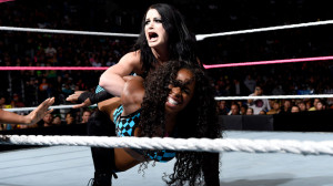 WWE Naomi Vs Paige