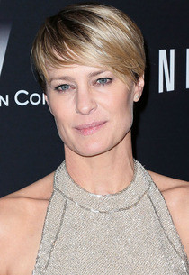 ... Wright Opens Up About Her (Much) Younger Fiancé, Botox and Sean Penn