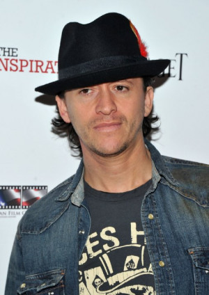 Quotes by Clifton Collins Jr