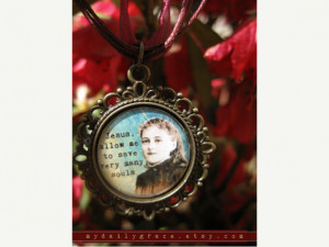 Saint Therese of Lisieux Necklace, Catholic Jewelry, Saint Medal