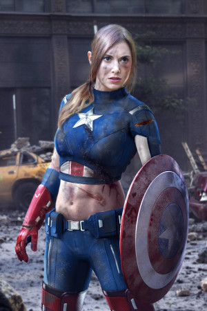 Alison Brie As Captain America ! Too Sexy & Awesome !