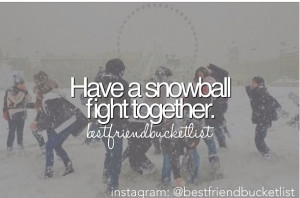 Snowball fight! ⛄