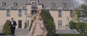 Taylor Swift Goes Crazy in “Blank Space” Music Video – Watch Now ...