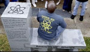 American Atheists unveil secular monument at Florida courthouse