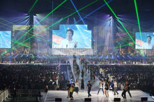 File Highlights from AKB48 s Five Dome Tour Tokyo Dome Day 2 29 jpg