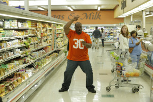 ... Bengals Running Back Ickey Woods Stars in the New Geico Commercial