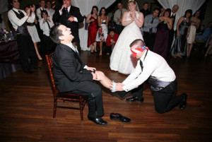 15 Funny Wedding Photos and Quotes