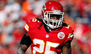 Jamaal Charles leaves playoff game with concussion (GIF)
