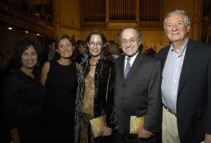 Doreen Beinart Carolyn Cohen Alan Dershowitz and Robert Brustein