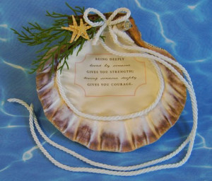 Beach Wedding Lions Paw Seashell Ring Holder w/ Love Quote