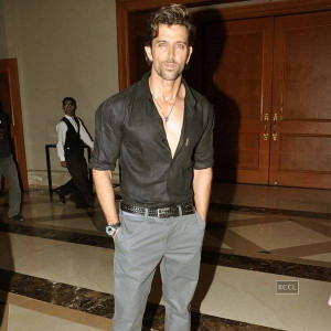 hrithik roshan may medium