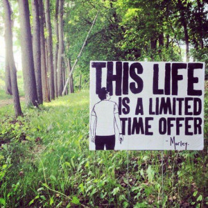 Walking the streets can become suddenly inspirational (24 Photos)