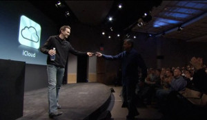 ... (iPhone 4S introduction, Scott Forstall hands it over to Eddy Cue