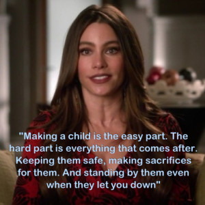 ... for this image include: life, modern family, family, funny and gloria