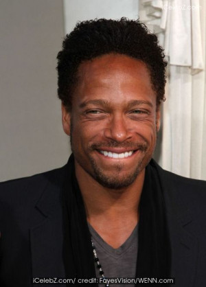 Gary Dourdan at the Mr And Mrs Smith Premiere Mann Village Theater