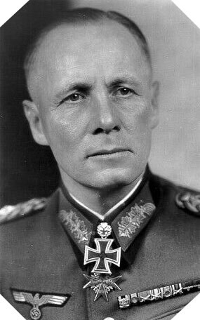 ... du travail de Rommel, le met à la tête de sa garde personnelle