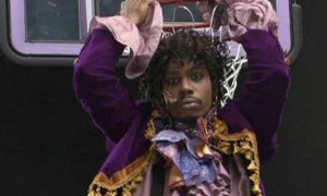 Dave Chappelle as Prince on the basketball court (video still)