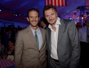 this photo liam neeson peter berg producer director peter berg l and