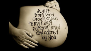 Photo of Jen Holt’s belly by Erin Gadd, Pink Daffodil Photography