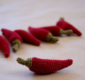 ... Chilis Peppers, Crochet Red, Wall, Crochet Toys Food, Peppers Crochet